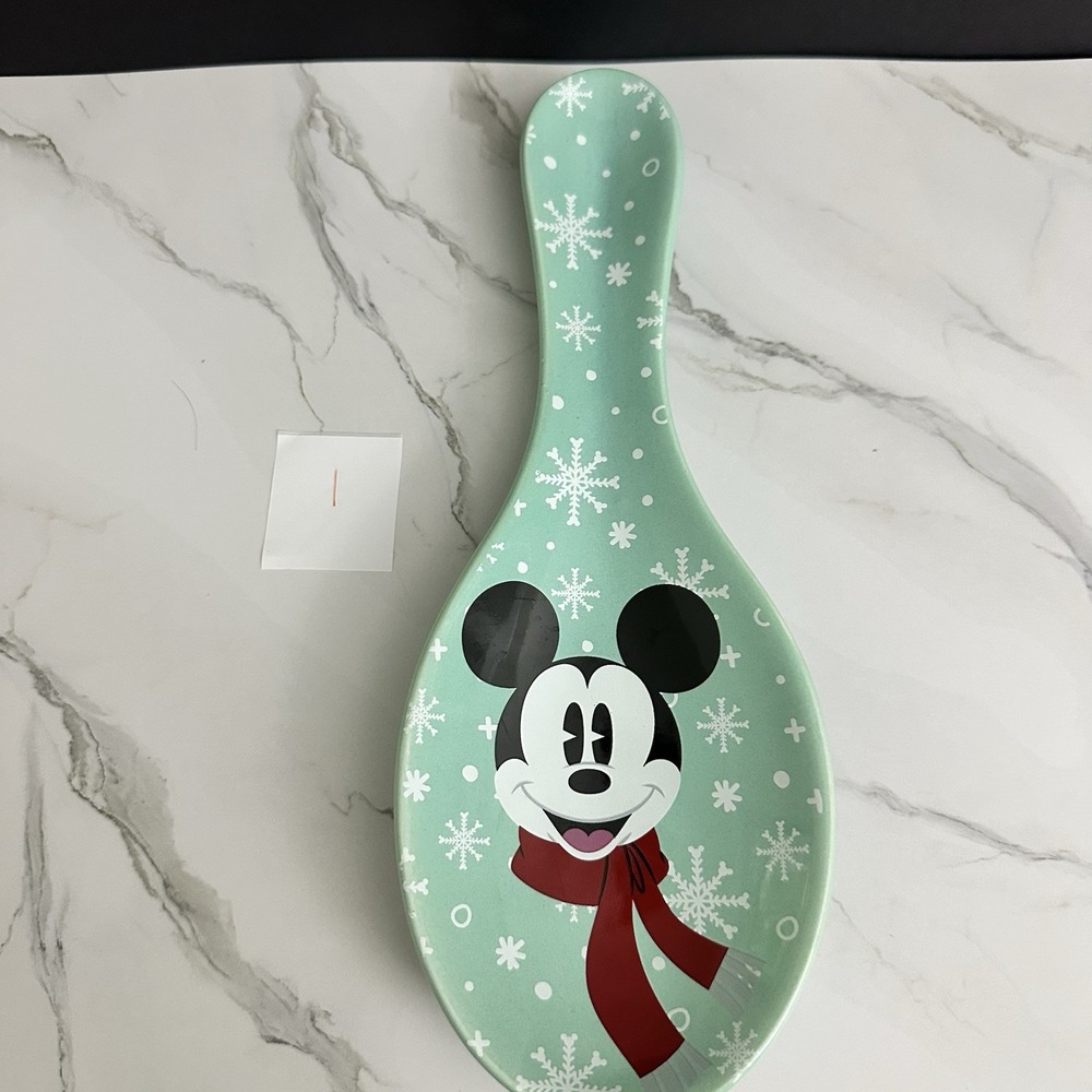 Disney Mickey Mouse Spoon Rest Winter Theme Holidays Snow